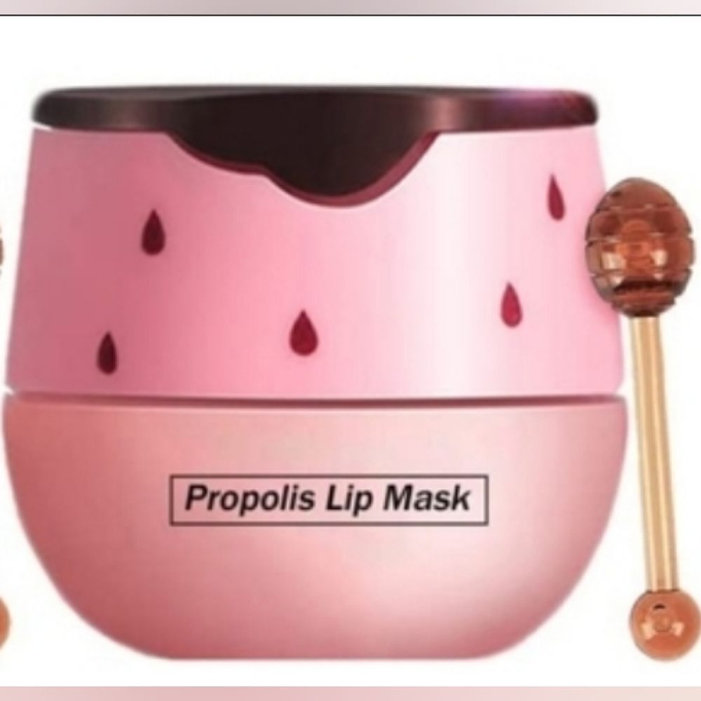 🩵NIB Bee Balm Strawberry Lip Balm Nourishing Lip Mask